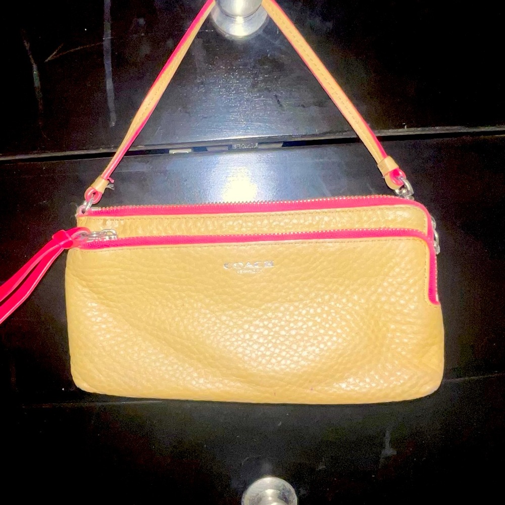 EUC Coach wallet wristlet